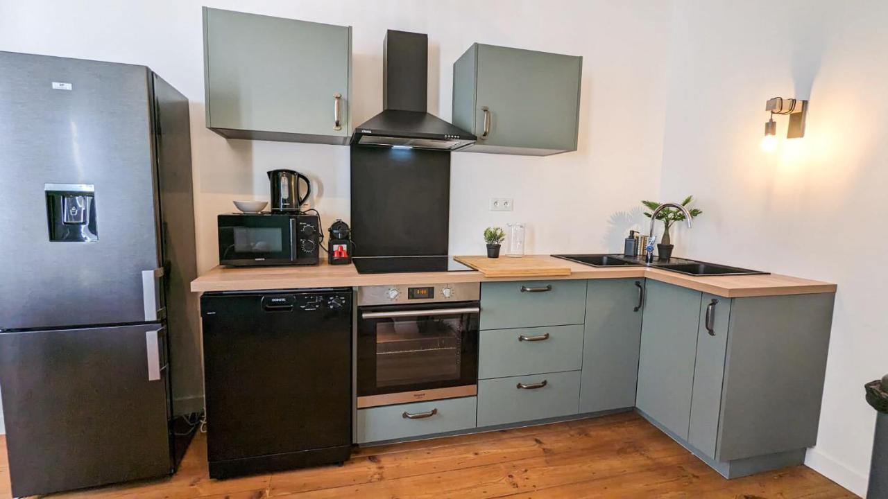 Cosy Calypso 2Ch - Quartier Des Halles & Parking 波城 外观 照片