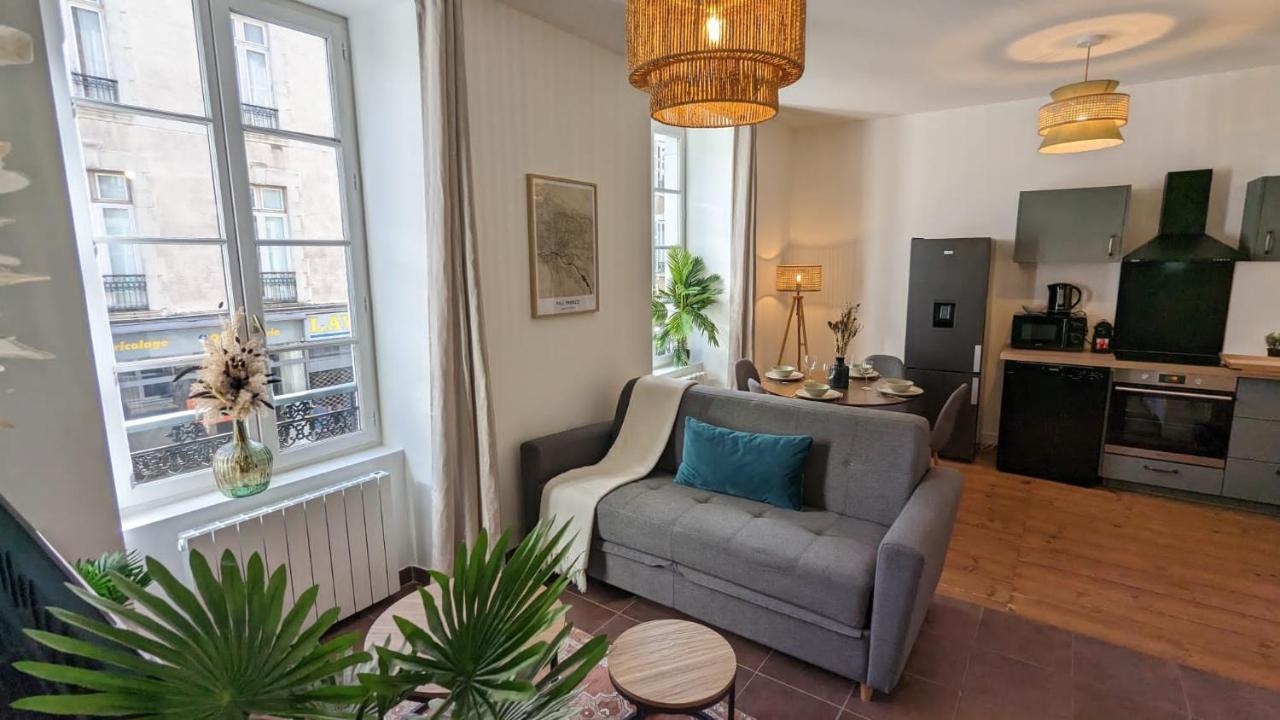 Cosy Calypso 2Ch - Quartier Des Halles & Parking 波城 外观 照片